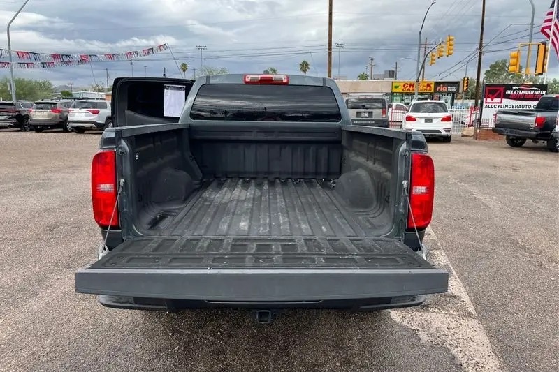 
								2015 Chevrolet Colorado LT full									