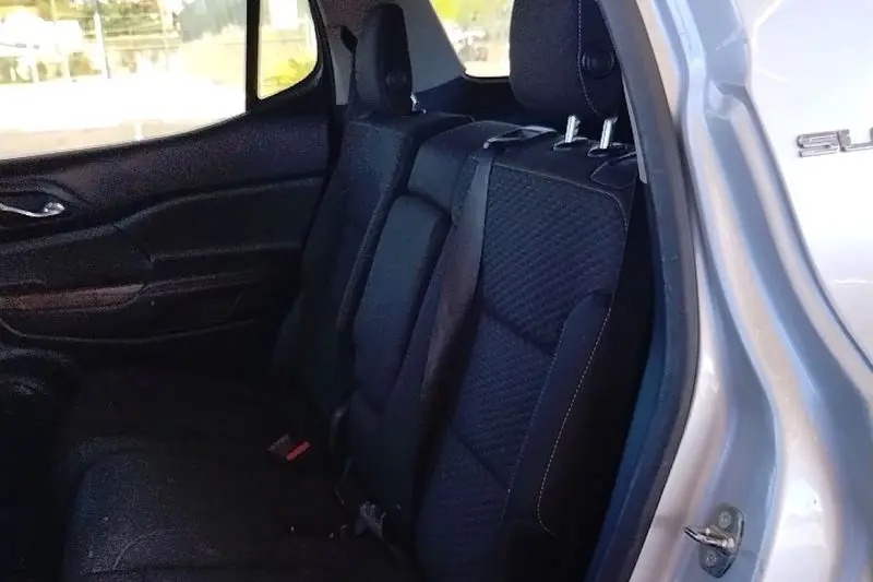 
								2018 GMC Acadia SLE-1 full									