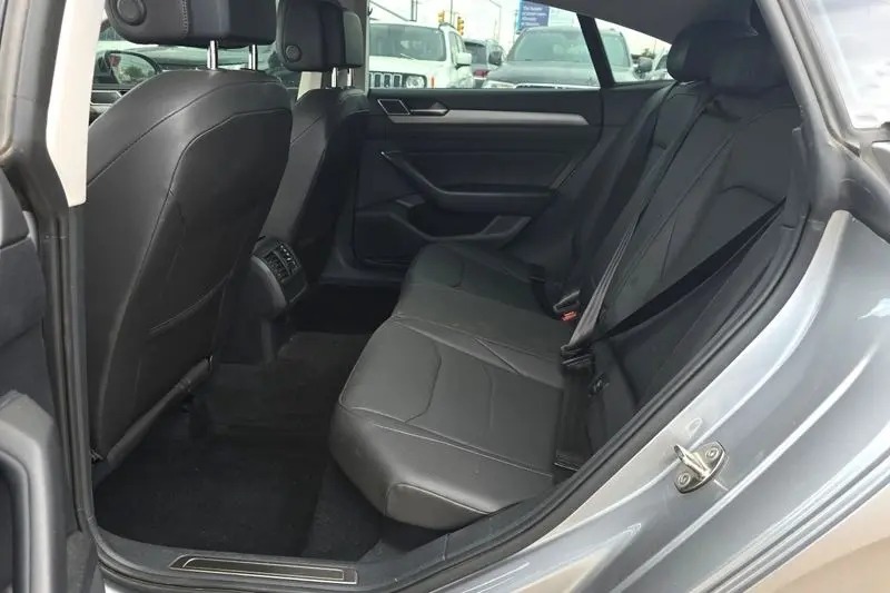 
								2020 Volkswagen Arteon 2.0T SE full									