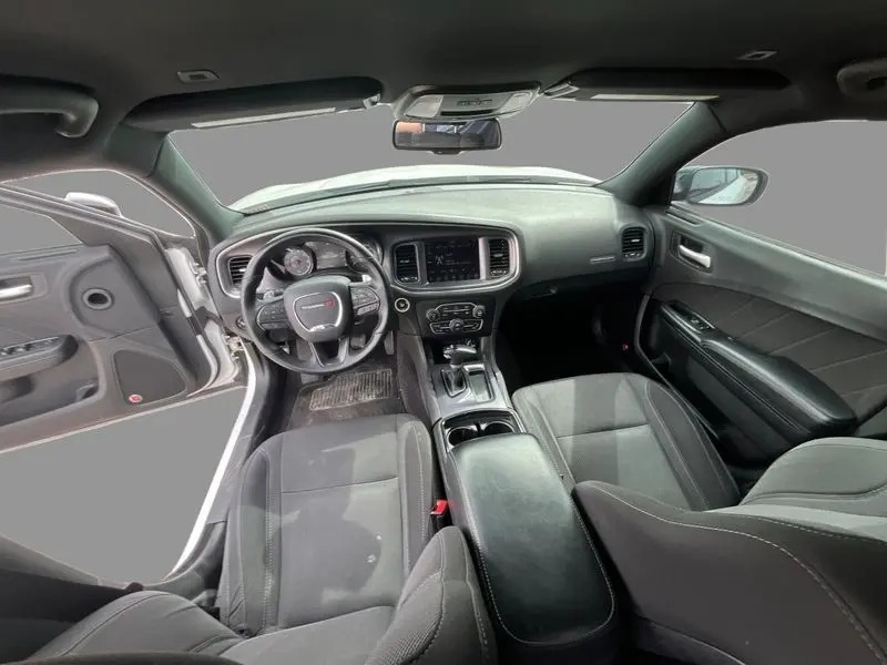 
								2017 Dodge Charger SXT AWD full									