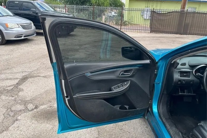 
								2020 Chevrolet Impala FWD LT full									