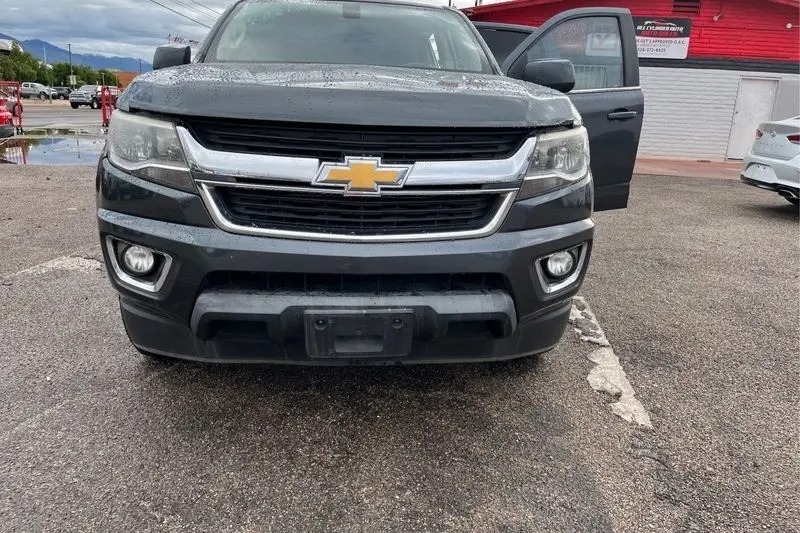 
								2015 Chevrolet Colorado LT full									
