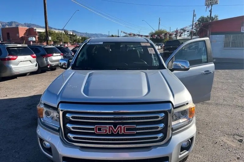
								2016 GMC Canyon SLT full									