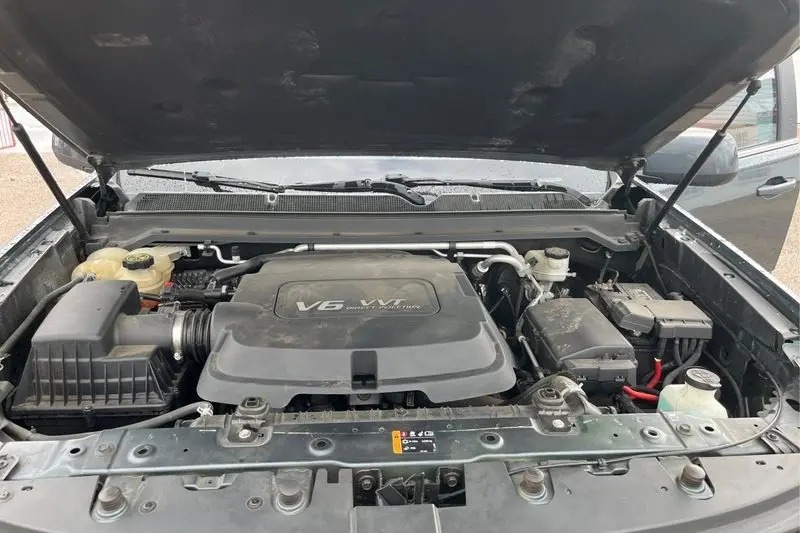 
								2015 Chevrolet Colorado LT full									