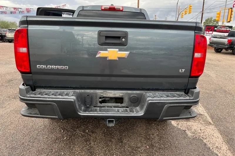 
								2015 Chevrolet Colorado LT full									