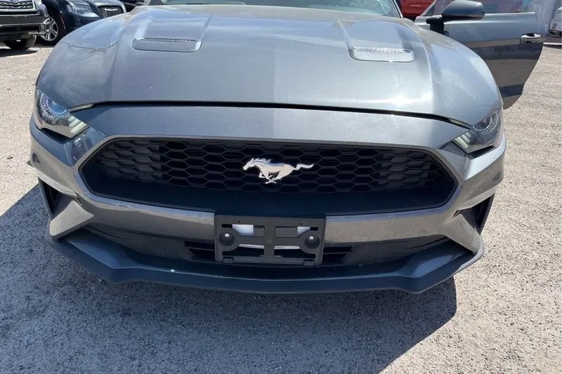 
								2023 Ford Mustang EcoBoost Premium Convertible full									