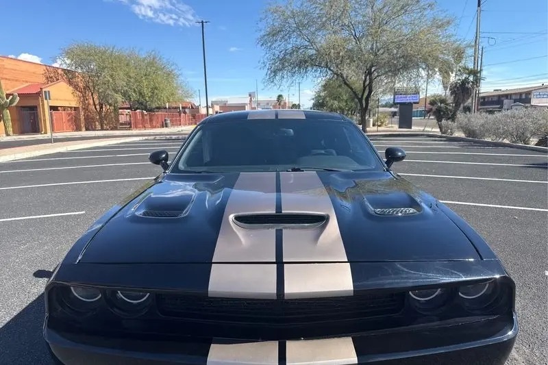 
								2013 Dodge Challenger R/T full									