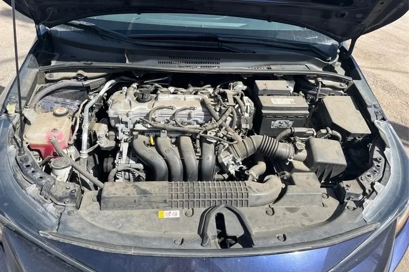 
								2020 Toyota Corolla LE full									