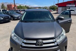 2019 Toyota Highlander LE Plus