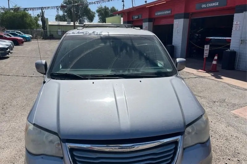 
								2014 Chrysler Town & Country Touring full									