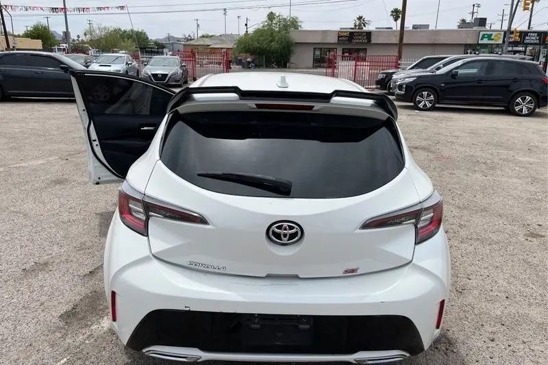 
								2019 Toyota Corolla SE full									