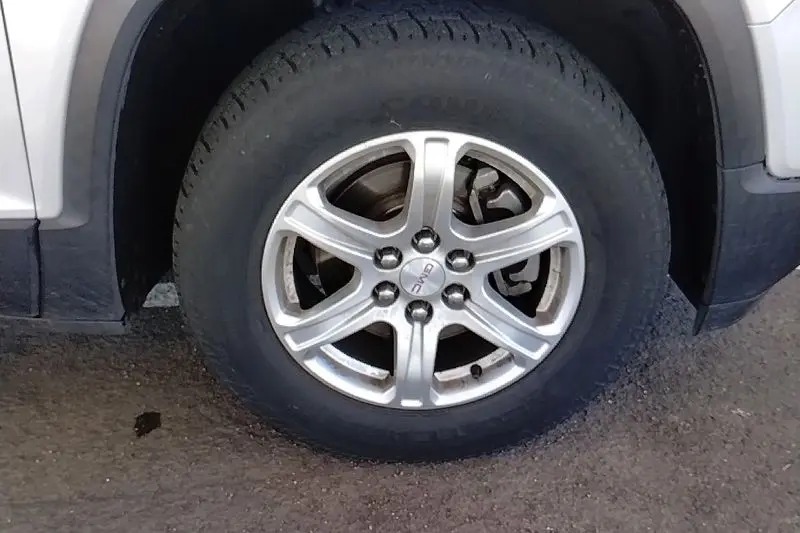 
								2018 GMC Acadia SLE-1 full									