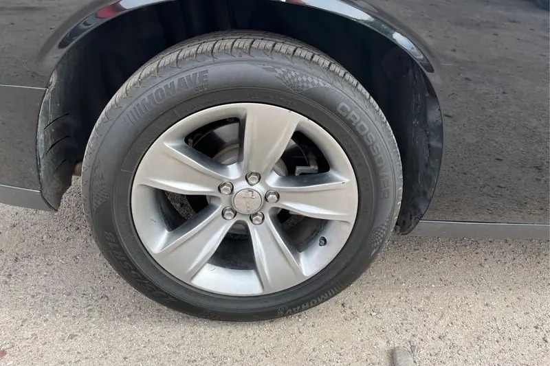 
								2016 Dodge Challenger SXT full									
