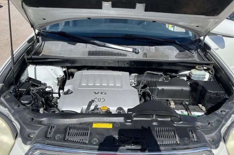 
								2010 Toyota Highlander Limited V6 full									